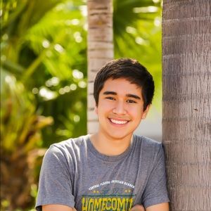 Meet your Posher, Henry